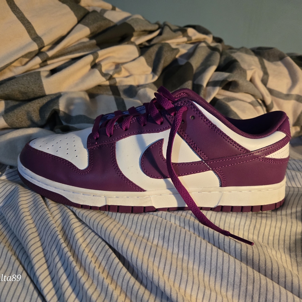 Nike Purple and White Sneakers